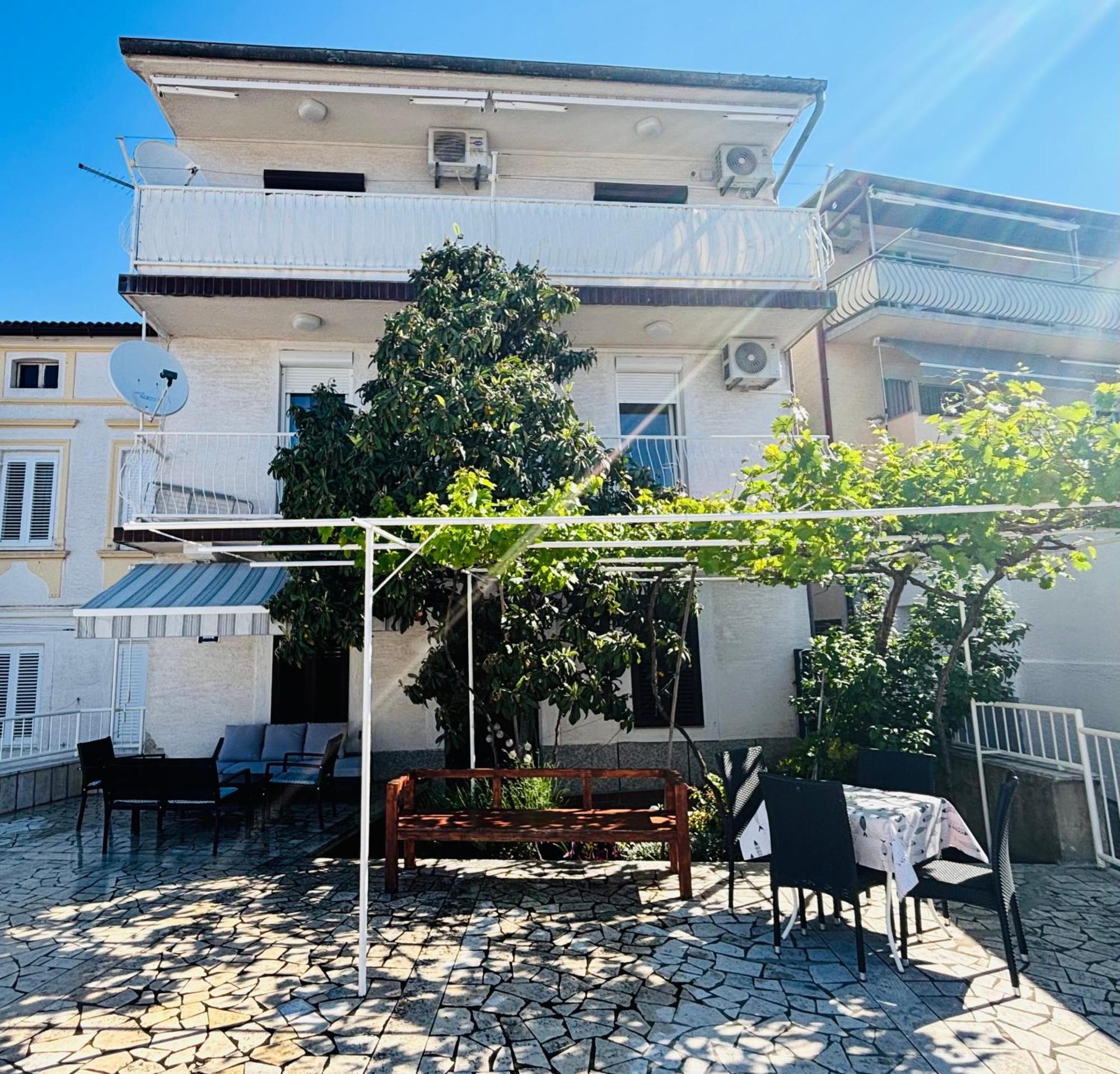 Apartments Del Mare Crikvenica Exterior photo